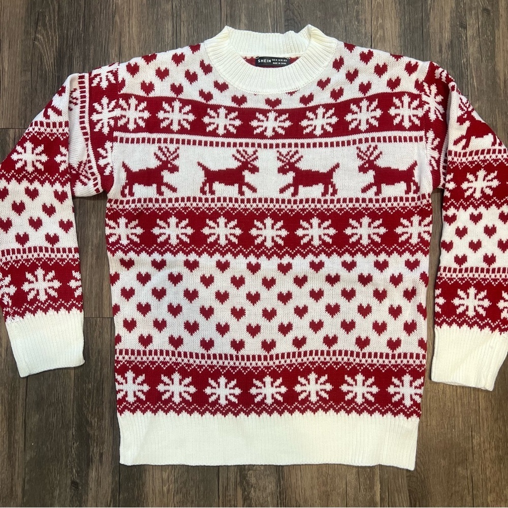 NWOT Christmas Holiday Ugly Sweater Raindeer Knit Cardigan White Red Cold Snow M - Picture 9 of 13